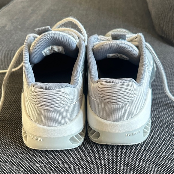 Men’s Nike Metcon 9 size 9.5 - Picture 3 of 4